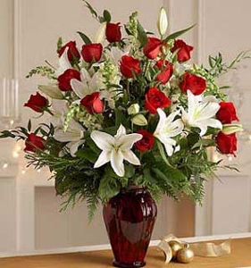 Verliebtes Vasenarrangement